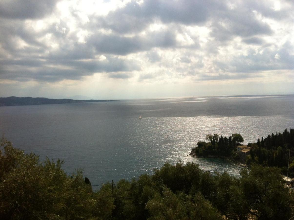 Maria Corfu Loustri Hotel Gimari Exterior photo